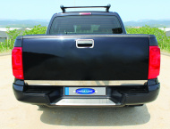   Накладка на задний бампер нержавейка VW Amarok