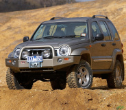   Бампер ARB DeLuxe Jeep Cherokee/Liberty KJ 2005-2008 